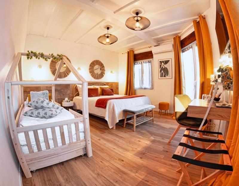 Hotel Des Dauphins Bourgoin-Jallieu Eksteriør bilde